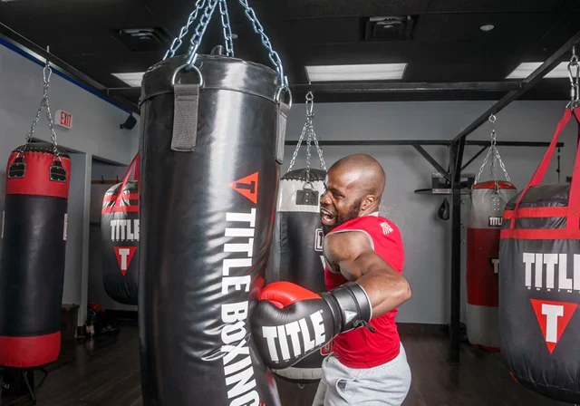 TITLE Boxing Classic Water Bag